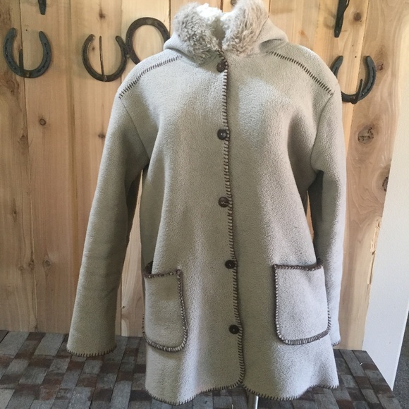 Fleece Button Hood Sweater Christmas Cabin Winter - Picture 1 of 8